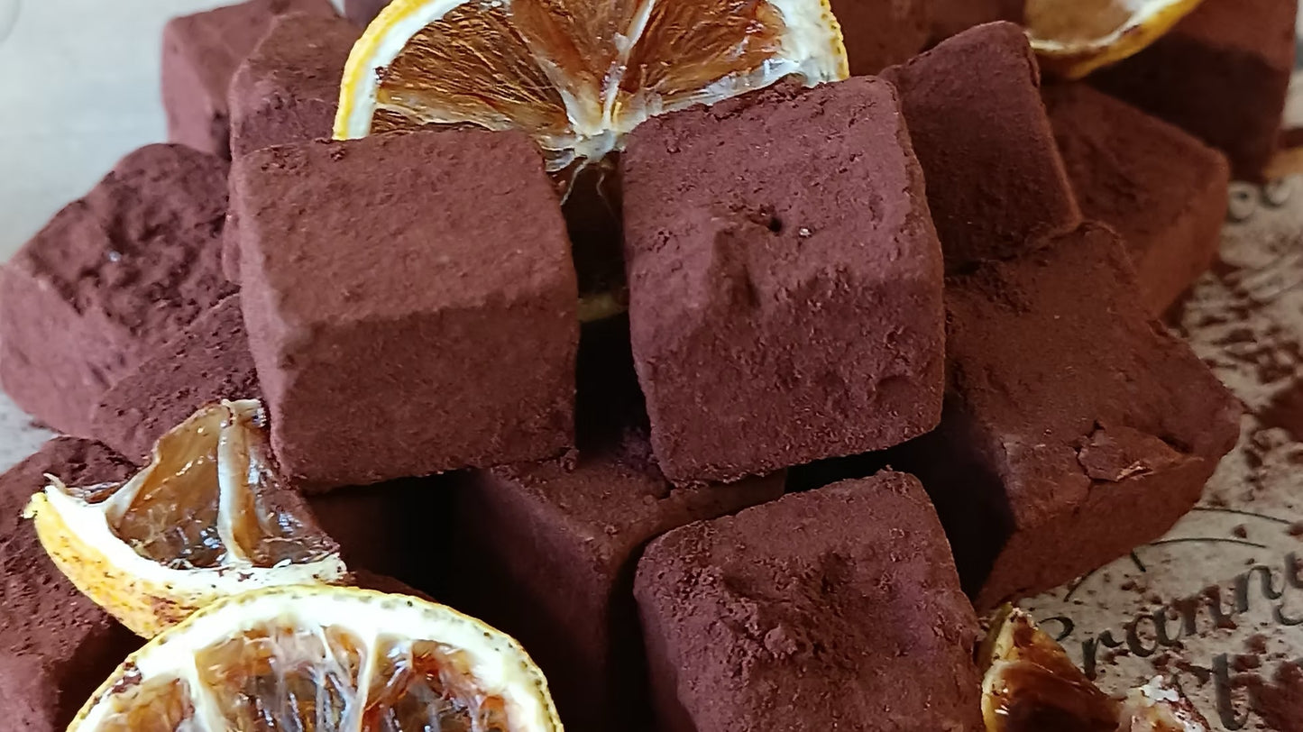 Dried Lemon Dusted chocolate Dates